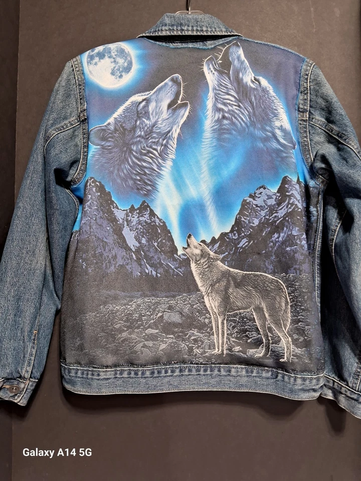 Boys Size 14 Denim Jacket Intervened  Place, Pre-owned in Very Good Condition. - Image 1 of 4