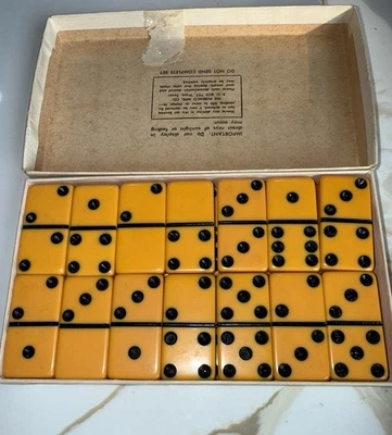 Vintage Dominoes - Puremco Marblelike No. 616 In Original Box Made In USA - Image 1 of 4