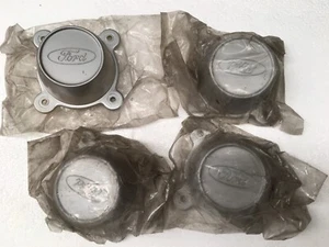 FORD ESCORT CORTINA ALLOY WHEEL CENTRE CAPS SET 4PCS ORIGINAL NEW GENUINE NOS - Picture 1 of 5