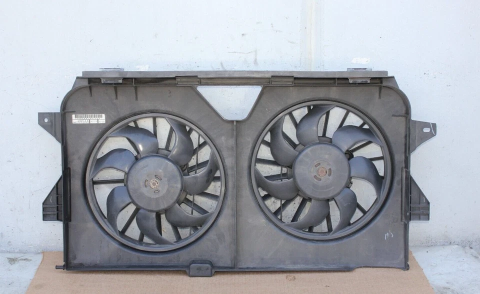OEM Radiator Fan Motor Fan Assembly Fits 05-07 DODGE CARAVAN 04677695AA (RM4FB) — 第 1/4 张图片