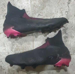 Las mejores ofertas en Adidas Rosa Ancho Medio (D, M) Botines de fútbol  para De hombre | eBay