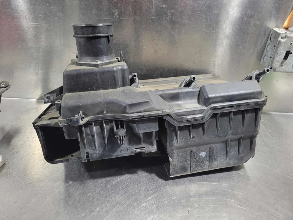 Air Cleaner VOLVO XC60 15 16 Foto 1 de 1