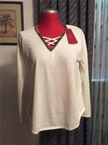 New JENNIFER LOPEZ Ivory strappy v neck tee sweater M marcasite studded top - Picture 1 of 1