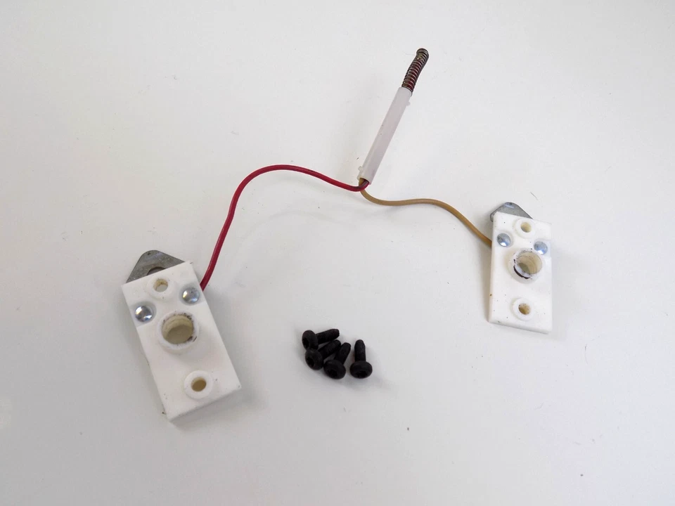 Cableado de contacto de bocina de volante con resorte y tornillos 2000 OEM Camaro 93-02 Foto 1 de 4