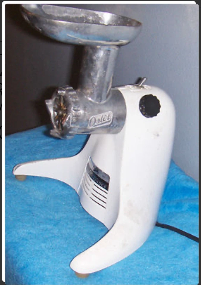 De colección. Molinillo de carne eléctrico de alta resistencia OSTER MODELO 505-1960 (LEER DESCRIPCIÓN) Foto 1 de 3