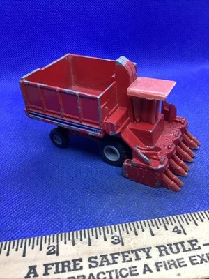 Ertl Case International 1844 Cotton Picker 1/80 Loose - Image 1 of 4