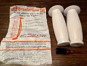 Vespa 125 VBA VBB 160 GS GL Sprint 180SS 22mm Gran Turismo Hand Grips *NOS* - Picture 1 of 2