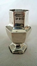 1899 Vittoriano in Argento Sale/Pepper Pot Base