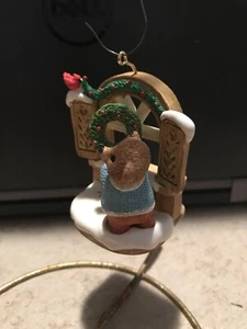 HALLMARK CHRISTMAS ORNAMENT:WELCOME SIGN: TENDER TOUCHES 1996 NEW/MINT - Picture 1 of 6