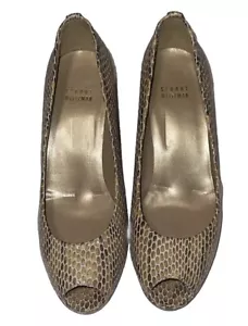 Stuart Weitzman Plainfield Snakeskin Print Peep Toe Pumps Size 8 - Picture 1 of 16
