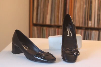 Sigerson Morrison Belle Black Crinkle Patent Leather Pumps 6 B Made In Italy - Image 1 of 4