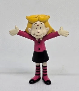 McDonalds Happy Meal Toy Clifford Red Dog Emily Elizabeth Fgure 03 - Picture 1 of 5