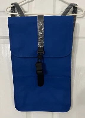 RAINS 防水背包 男女通用 波浪 蓝色 便携式电脑 口袋 极简主义者 全新带标签 — 第 1/4 张图片