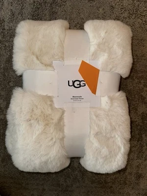 NUEVO CON ETIQUETAS UGG Manta de tiro de mamut de gran tamaño 50”x70” piel sintética color beige natural Foto 1 de 2