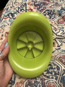 Apple Cutter - Picture 1 of 2