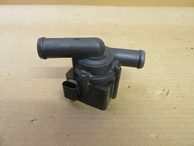 Bomba de agua refrigerante auxiliar eléctrica Jaguar F 2014-2021 OEM 4597 Foto 1 de 4