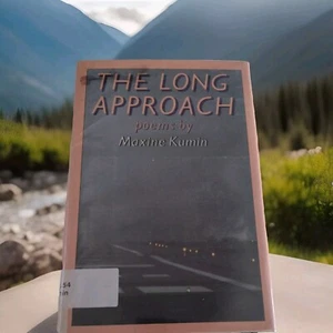 The Long Approach by Maxine Kumin -1986 -Hardcover -Vintage Poetry - Picture 1 of 11