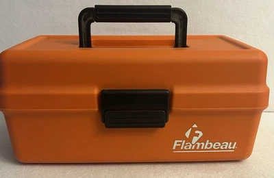 Caja de aparejos de pesca vintage Flambeau naranja con accesorios Foto 1 de 4