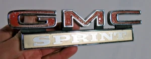 VINTAGE GMC SPRINT FENDER EMBLEM BADGE 646067 48603 PICKUP TRUCK RARE CLEAN OEM - Picture 1 of 10
