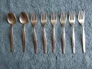8-teiliges Korea Select Edelstahl Besteck 117-17N - Bild 1 von 8