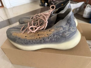 Gebrauchte Adidas Yeezy Boost 380 "Mist Reflective" FX9846 Größe 11 - Bild 1 von 7