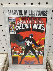 Marvel Super Heroes Secret Wars #8 Marvel Milestones  Unread Condition - Picture 1 of 5