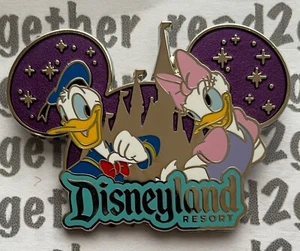 Disney Pin DLR Costco Travel 2024 Donald and Daisy Duck with Castle - Picture 1 of 3