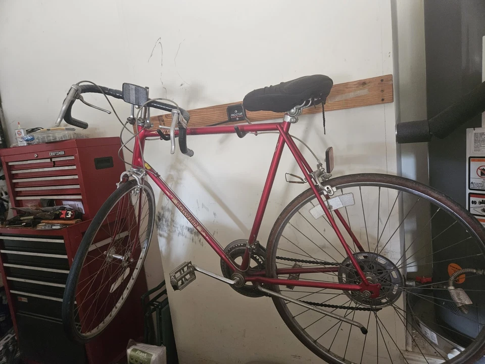 Vintage Schwinn Varsity Ten Speed Bike - Image 1 of 1