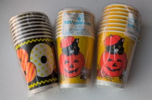 Vintage HALLOWEEN PAPER CUPS Unused and Sealed - THREE sets - Picture 1 of 7