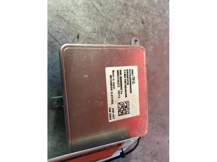 Centralina luce xeno Opel Astra K B16 39077813 P23836153 - Immagine 1 di 1