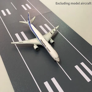 Diorama 1:200/400 Airport Runway Model Airstrip Flight Scene Model Display Toy - Picture 1 of 10