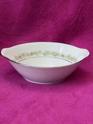 Noritake China TRILBY 6908 LUGGED CEREAL BOWLS (12 Oz.) - image 1 of 4