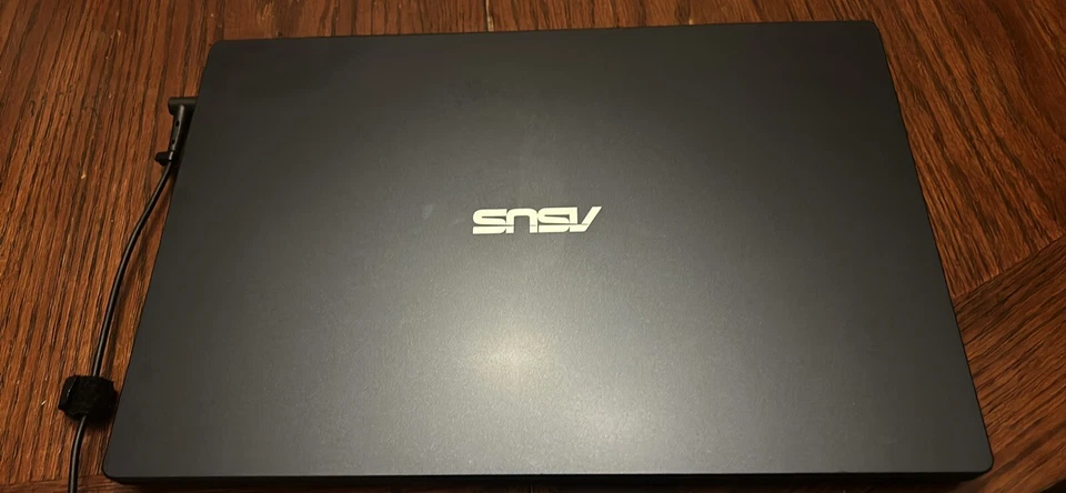 ASUS E410MA Laptop Computer - Image 1 of 4