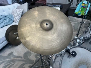 Platillo vintage años 60 Zildjian EE. UU. 16" 1193g ¡excelente estado! - Imagen 1 de 5