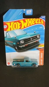 Hot Wheels Hot Trucks - 1975 Datsun Sunny Truck (B120) - 6/10 Set - 93/250 - Picture 1 of 2