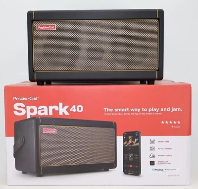 Positive Grid Spark 40 Smart Guitar Amp & Bluetooth® Lautsprecher - Bild 1 von 4