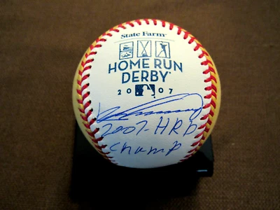 VLADIMIR GUERRERO ANGELS HOF SIGNED AUTO 2007 HR DERBY CHAMP GOLD BASEBALL JSA - Image 1 of 3