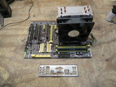 ASUS ZB7-A Mainboard Desktop mit Intel i5-4670 @ 3,40ghz + 4GB Ram - Bild 1 von 4