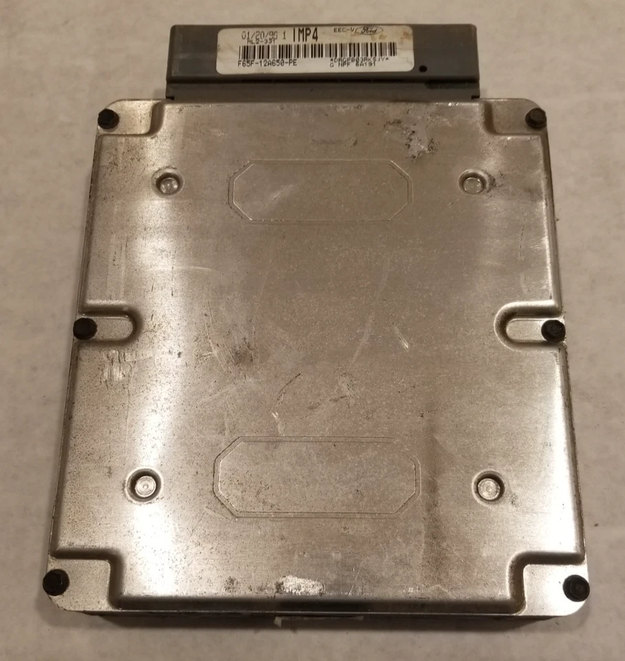 1997 Ford F-150 - ECU - F65F-12A650-PE - Imagem 1 de 1