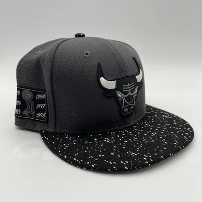 New Era Chicago Bulls 9Fifty Retro 4 Fear Gris Negro Snapback Gorra Ajustable Foto 1 de 4