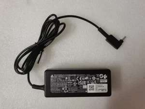 Genuine 19V2.37A 45W ADP-45FE F AC Adapter For Acer Aspire 5 N18Q13 A515-45-R74Z - Picture 1 of 7