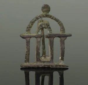 ANTIKE RÖMISCHE BRONZE TEMPELPLATTE BROSCHE - UM 2. JAHRHUNDERT N. Chr. (098) - Bild 1 von 2