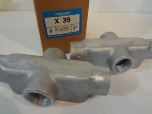 2 PIECES    X39 APPLETON 1-INCH HUB SIZE STYLE-X MARK 9 CONDULET - Picture 1 of 2