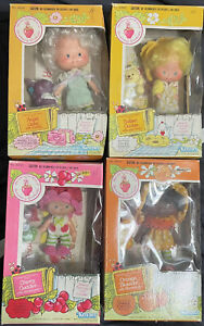 4 STRAWBERRY SHORTCAKE FRIENDS WITH PETS Angel Cake BUTTER COOKIE CHERRY CUDDLER