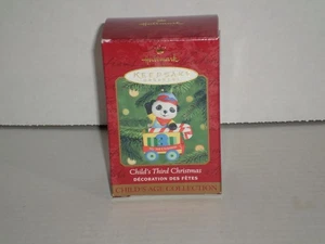 Hallmark Keepsake Ornament 2000 Child's Third Christmas Child's Age Collection - Picture 1 of 3