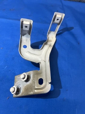 Lincoln MKX 2008 Ford Edge soporte guardabarros delantero pasajero 7T43-16C199-AB Foto 1 de 3