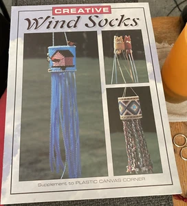 Vtg Rare Leisure Arts Creative Wind Socks 1994 Needlepoint pattern bk - Picture 1 of 8