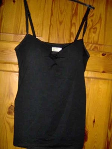 LADIES/TEENS CAMI TOP WITH BUILT IN BRA - BLACK or WHITE 32- 34- 36 - A B C - Picture 1 of 3