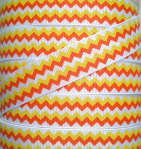 25 YARD ROLL SALE - 7/8 HALLOWEEN CHEVRON CANDY CORN STRIPE GROSGRAIN RIBBON - Picture 1 of 3