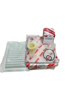 Genuine Toyota Auris Service Filter Kit ZRE152 1.6L 2007 To 2013 ZRE185 New - Bild 1 von 3